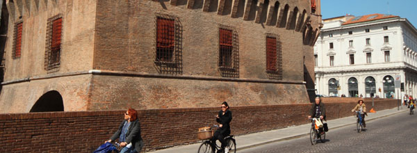 Le Città d’Arte dell’Emilia Romagna promuovono lo slow bike con un inserto