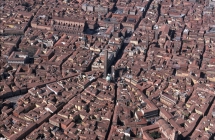 Bologna vista dall’alto con il tour delle Torri Sabato  5 marzo su Rai2 a Sereno Variabile