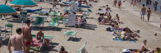 Riviera Romagnola, a luglio crescono i turisti