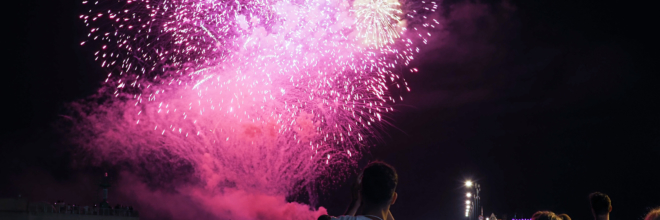 La Romagna è il sorriso degli italiani anche nell’estate 2021: Bilancio positivo e soddisfazione per la Notte Rosa/Pink Week