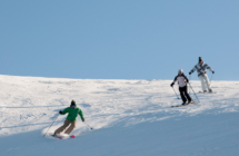 Da venerdì 8 dicembre si scia in Appennino Emiliano Romagnolo: al Cimone skipass scontato, al Corno la “Navetta del Benessere”