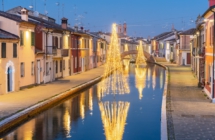 Si accende il Natale 2025 in Romagna:  luminarie e istallazioni artistiche, creative ed ecosostenibili