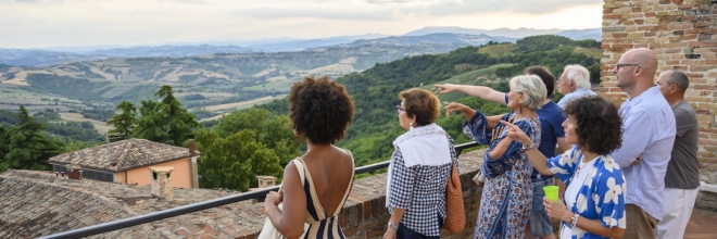 A SPASS un nuovo modo per scoprire la Romagna in bus,  dal mare verso i borghi e le città d’arte