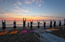 Hatha Yoga, Qi Gong, Mindfulness, Forest Bathing, Sup Yoga:  Un’estate di benessere in Emilia-Romagna